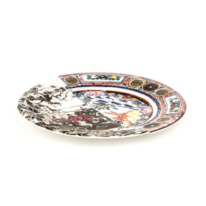 East Meets West Eusapia Centerpiece