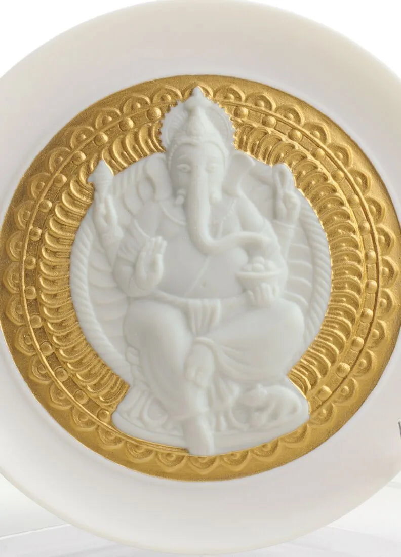 Lladro x Stoviglie: God of Luck - Ganesha Decorative Plate. Golden Lustre