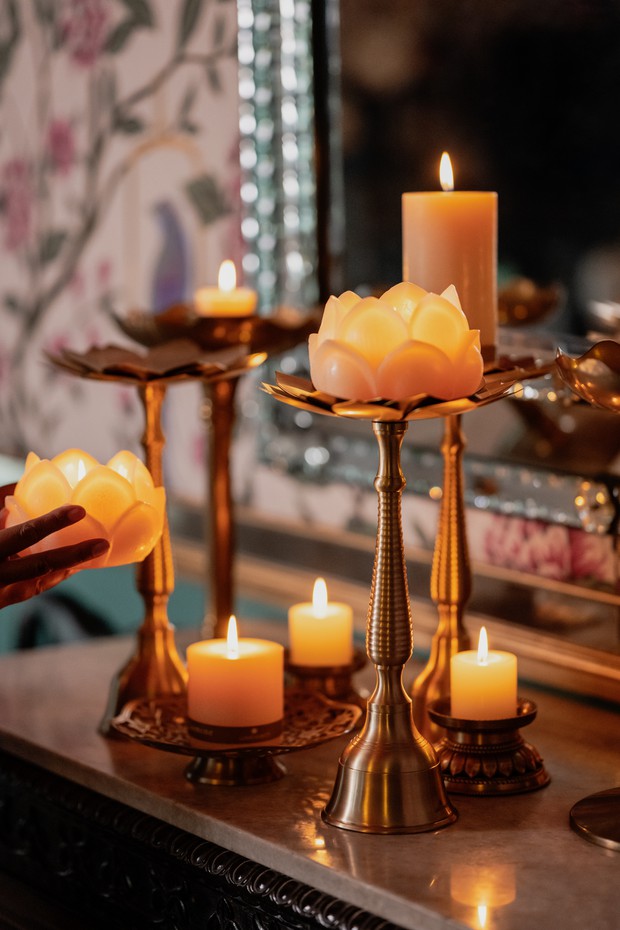 Banaras Candle Stand