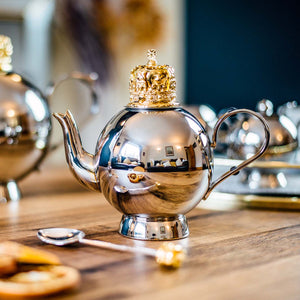 Queen's Teapot
